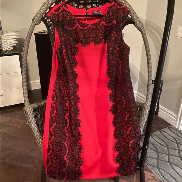 Dress - Picture 2 of 3